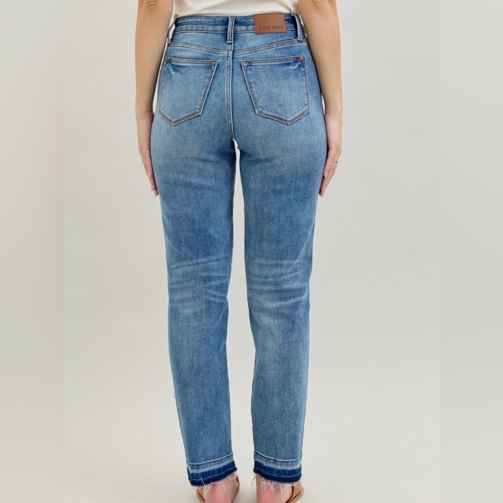 Judy Blue brand new Women's Jeans fray hem sz 5/27 7/28 - Picture 2 of 6